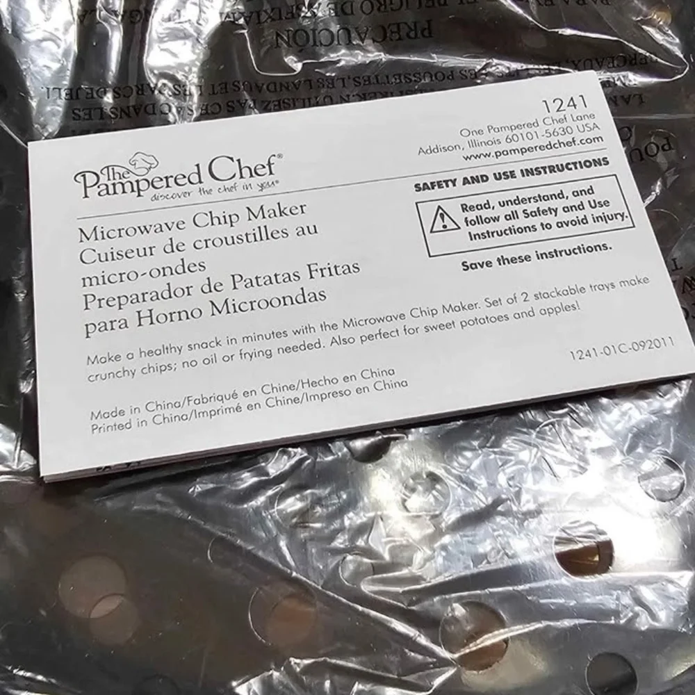 Pampered Chef Microwave Chip Maker Set